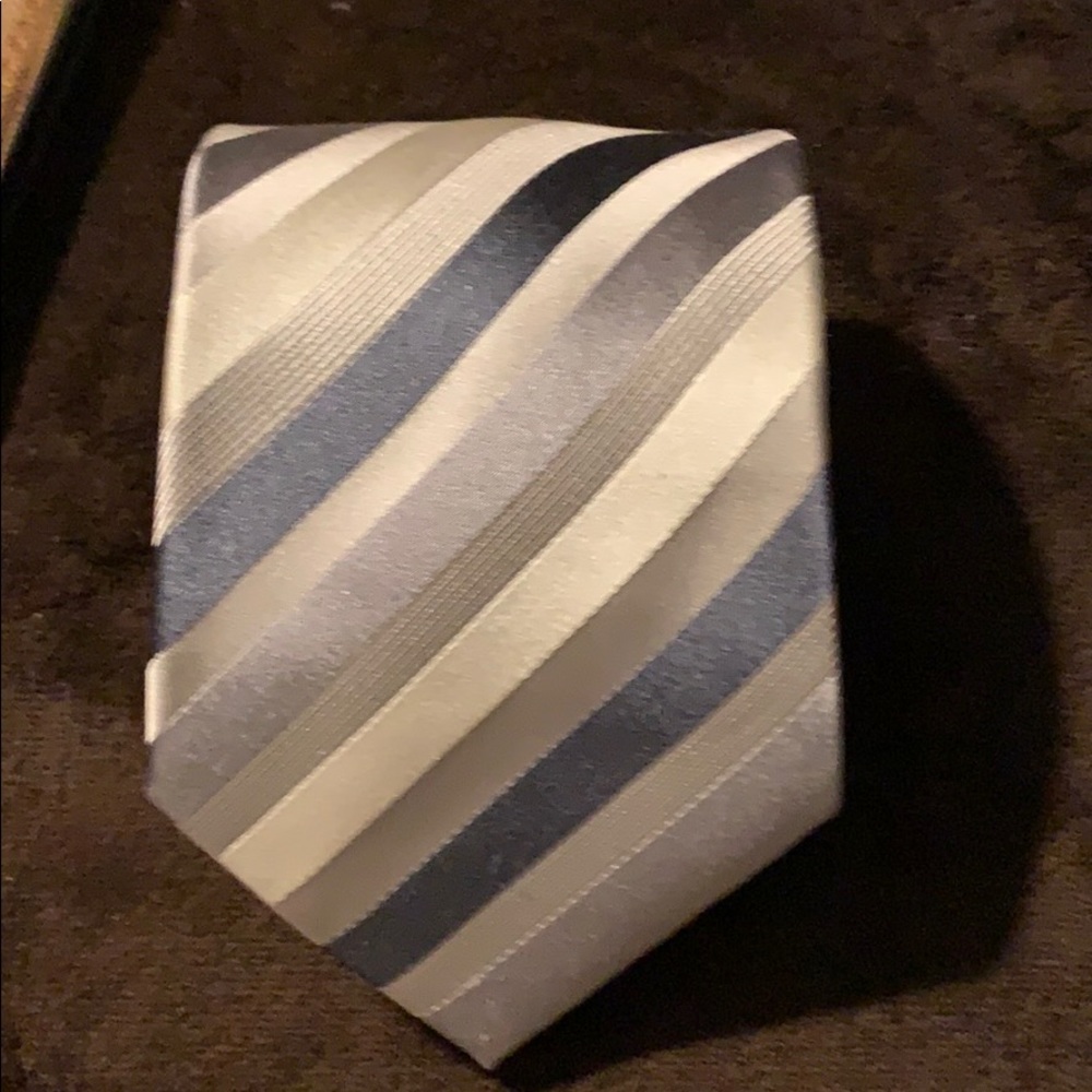 Bazaar Collection Tie - Picture 3 of 3